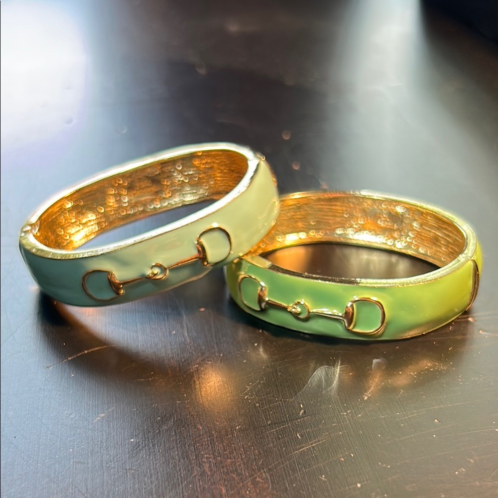Chic Gold and Green Equestrian Bracelet Set